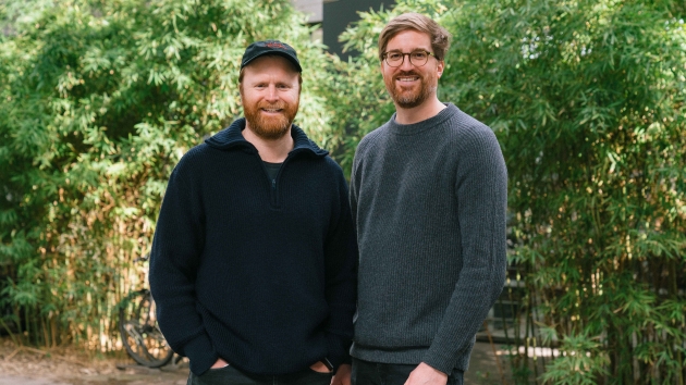 Forest Gum erweitert Geschäftsführung – und holt Marketingchef von Oatly - Forest Gum-Gründer Thomas Krämer (links) und Christian Stegemann, seit Anfang März 2024 Geschäftsführer Vertrieb & Marketing - Quelle: Forest Gum